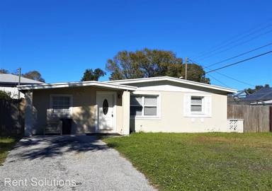 Main picture of 6511 65th Ave N