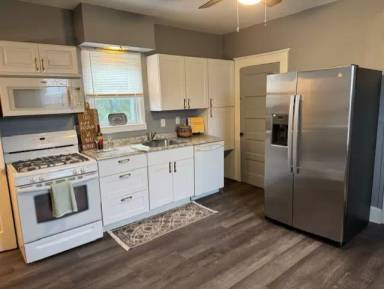 Main picture of 4619 Ridgeway Ave