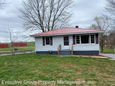 Main picture of 2945 S Wilson Rd