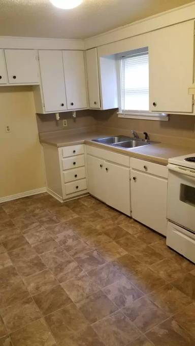 Main picture of 4006 4th St