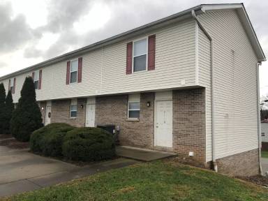 Main picture of 3108 Putnam Ave