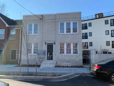 Main picture of 1862 Kendall St NE
