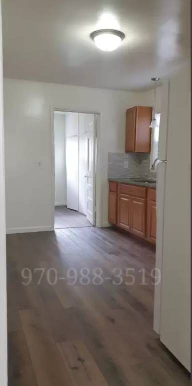 Main picture of 406 N 4th Ave