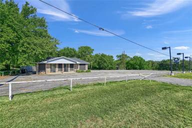 Main picture of 4131 Texoma Pkwy
