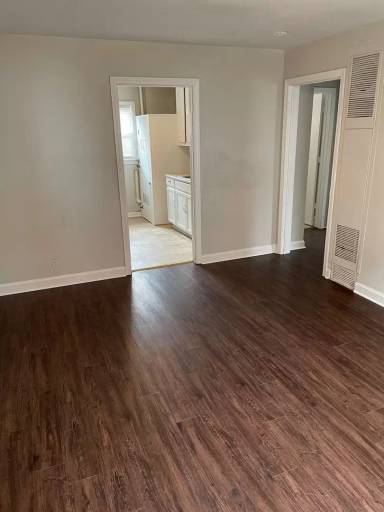 Main picture of 1431 Clark Ave