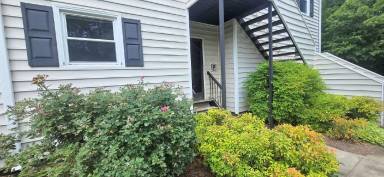 Main picture of 2305 Flagstone Ct