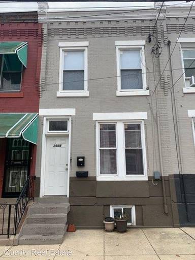 Main picture of 2938 W Susquehanna Ave