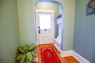 Main picture of 1316 W Dean Ave