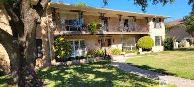 Main picture of 6123 Bandera Ave