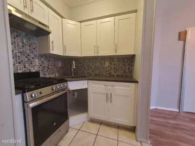 Main picture of 71 Hancock Ave