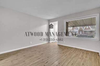 Main picture of 7600 Dobel St