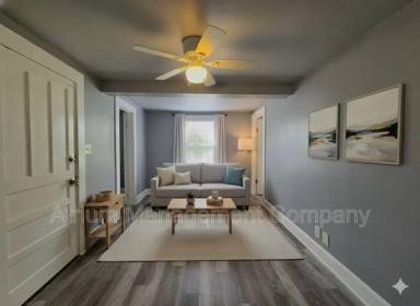 Main picture of 211 Lenox St