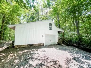 Main picture of 7144 Persimmon Ln