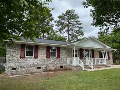 Main picture of 4932 McDonald Ave