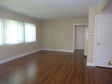 Main picture of 4844 Van Noord Ave