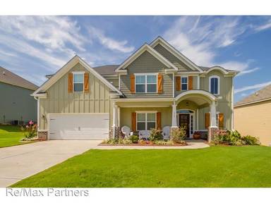 Main picture of 312 Firelight Dr