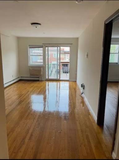 Main picture of 3086 48th St