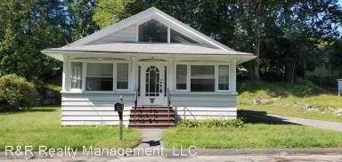 Main picture of 32 Quaboag St