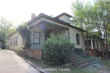 Main picture of 1366 Ross St