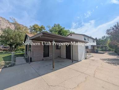 Main picture of 1161 Vitt Dr