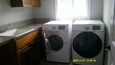 Main picture of 1170 SE Rivergreen Ave