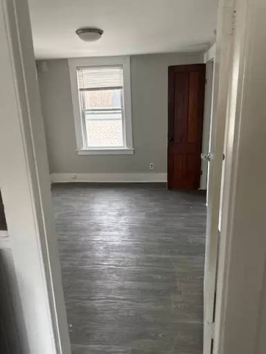 Main picture of 89 Wood St