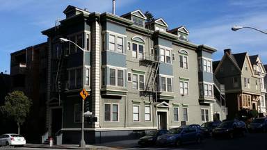 Main picture of 1697 Oak St