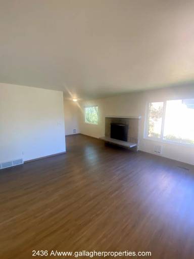 Main picture of 2432A NW 59th St