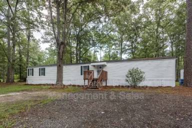 Main picture of 235 Sedgewick Rd