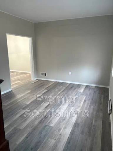 Main picture of 1033 Wilkinson Ave