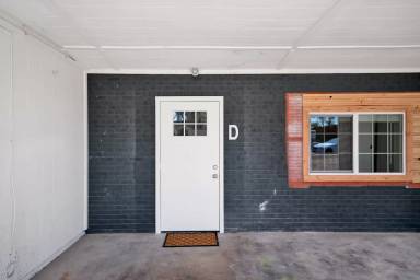 Main picture of 6 E Linda Ln Apartments