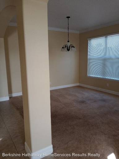 Main picture of 1542 Lexington Ave