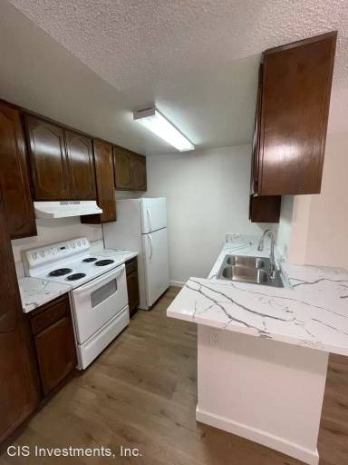 Main picture of 4738 Bancroft St