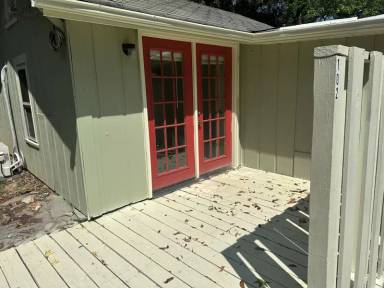 Main picture of 102 Quartz St