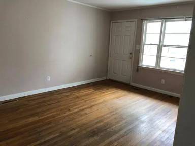 Main picture of 1001 N Nashville Ave