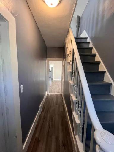 Main picture of 1340 W 13th St