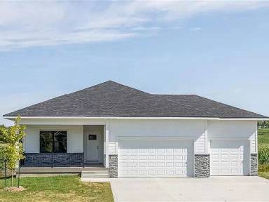 Main picture of 5011 NW 64th Pl