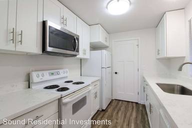 Main picture of 18556 Midvale Ave N