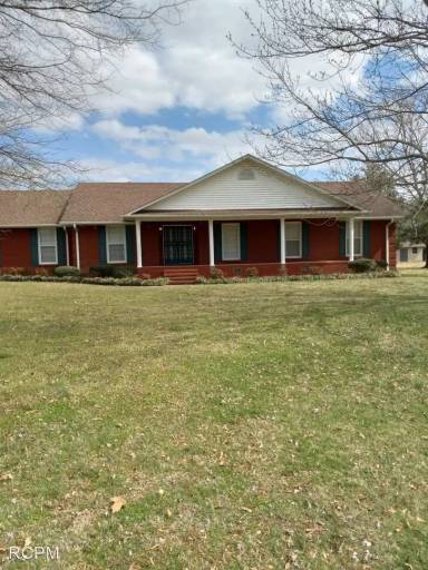 Main picture of 16298 Oakdale Rd