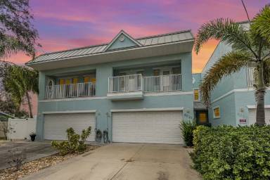 Main picture of 8023 Magnolia Ave