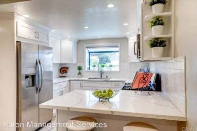 Main picture of 4524 182nd St
