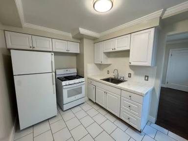 Main picture of 1005 Burlingame Avenue 261 Myrtle Rd