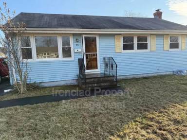 Main picture of 33 Robinson St