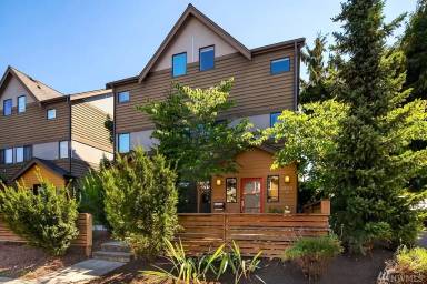 Main picture of 5254 11th Ave NE