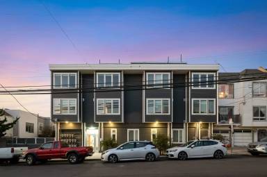 Main picture of 4326-4336 Irving St