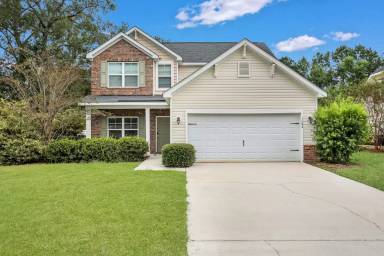 Main picture of 1084 Woodland Dr