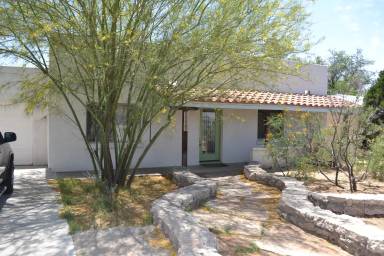 Main picture of 1116 Gardner Ave