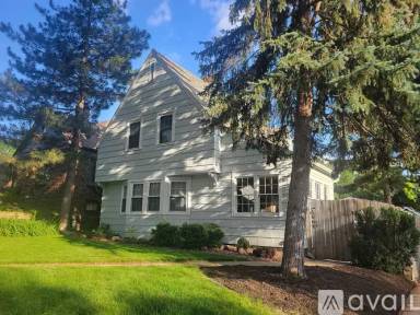 Main picture of 5661 Marcy St