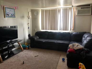 Main picture of 902 Benton Dr
