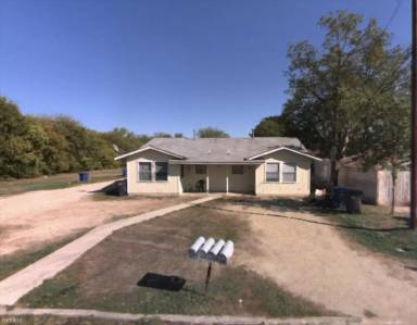 Main picture of 2510 Seminole St
